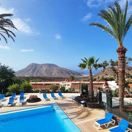 Villa Azure Horizon And Breeze - Panoramic Ocean View And Heated Pool Chayofa エクステリア 写真