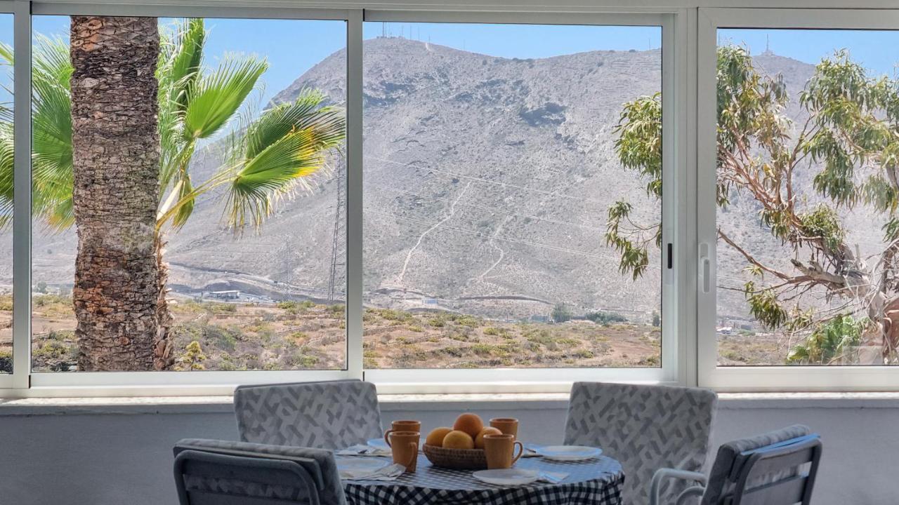 Villa Azure Horizon And Breeze - Panoramic Ocean View And Heated Pool Chayofa エクステリア 写真