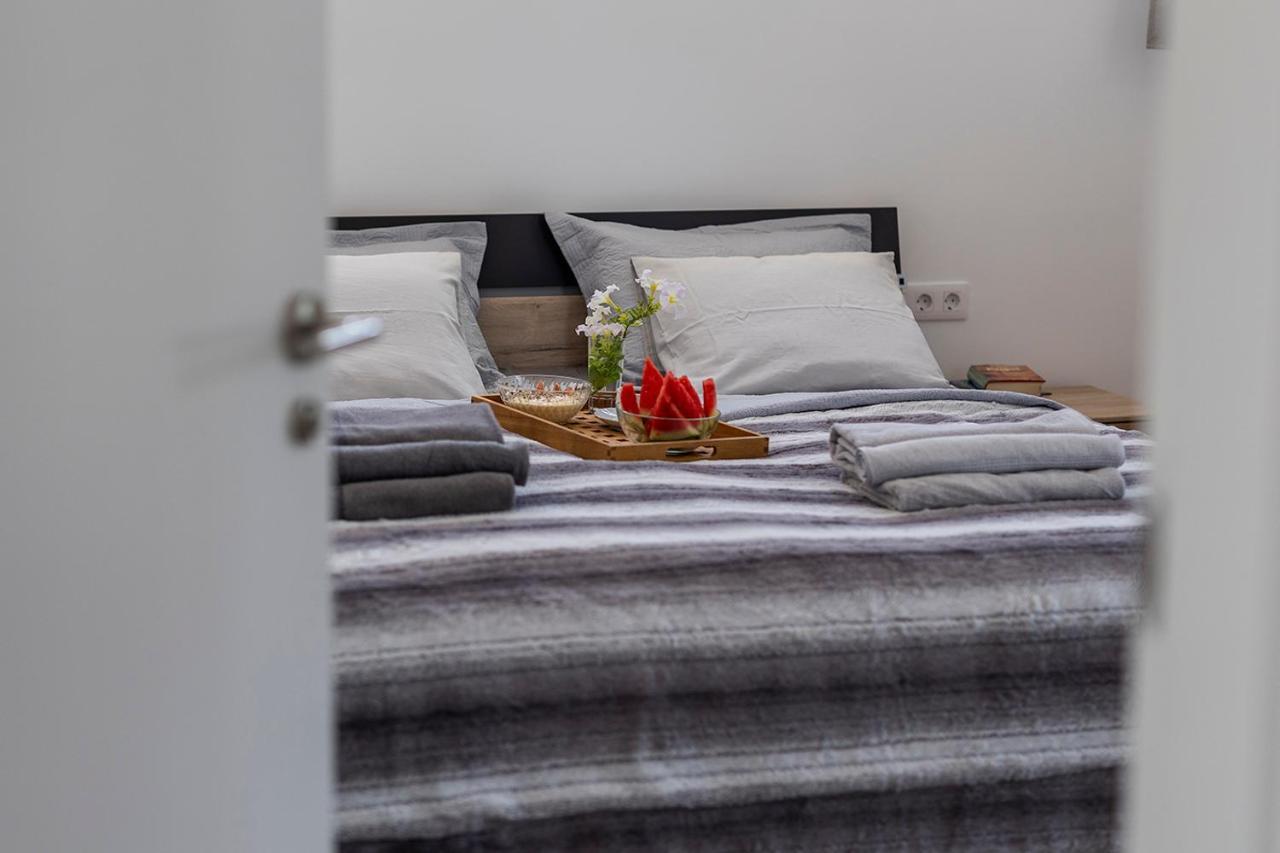 Villa Azure Horizon And Breeze - Panoramic Ocean View And Heated Pool Chayofa エクステリア 写真