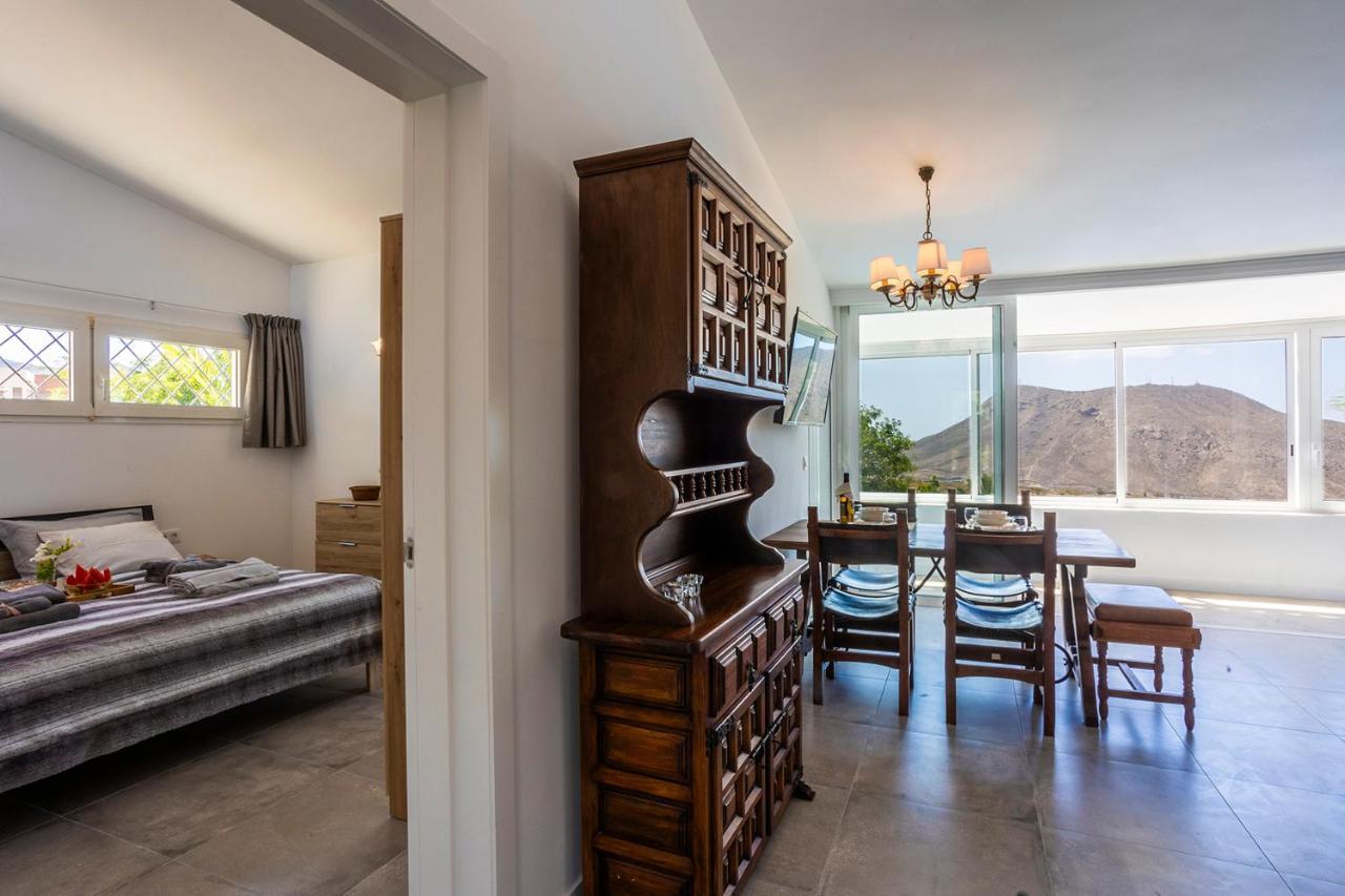 Villa Azure Horizon And Breeze - Panoramic Ocean View And Heated Pool Chayofa エクステリア 写真