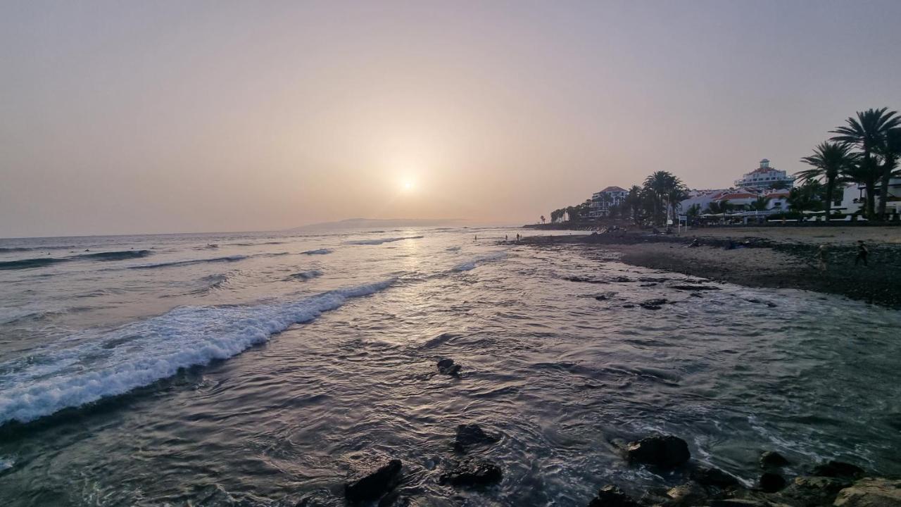 Villa Azure Horizon And Breeze - Panoramic Ocean View And Heated Pool Chayofa エクステリア 写真