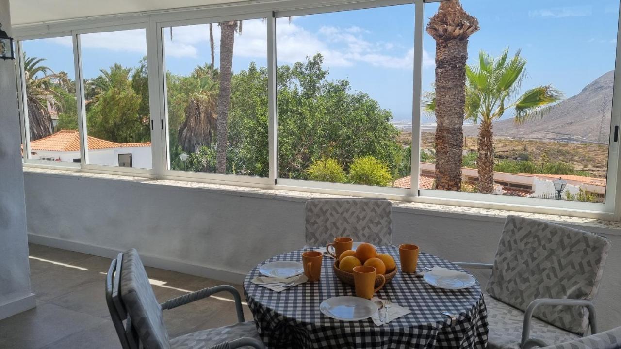 Villa Azure Horizon And Breeze - Panoramic Ocean View And Heated Pool Chayofa エクステリア 写真