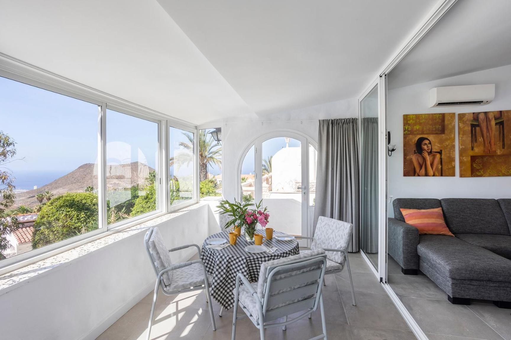 Villa Azure Horizon And Breeze - Panoramic Ocean View And Heated Pool Chayofa エクステリア 写真