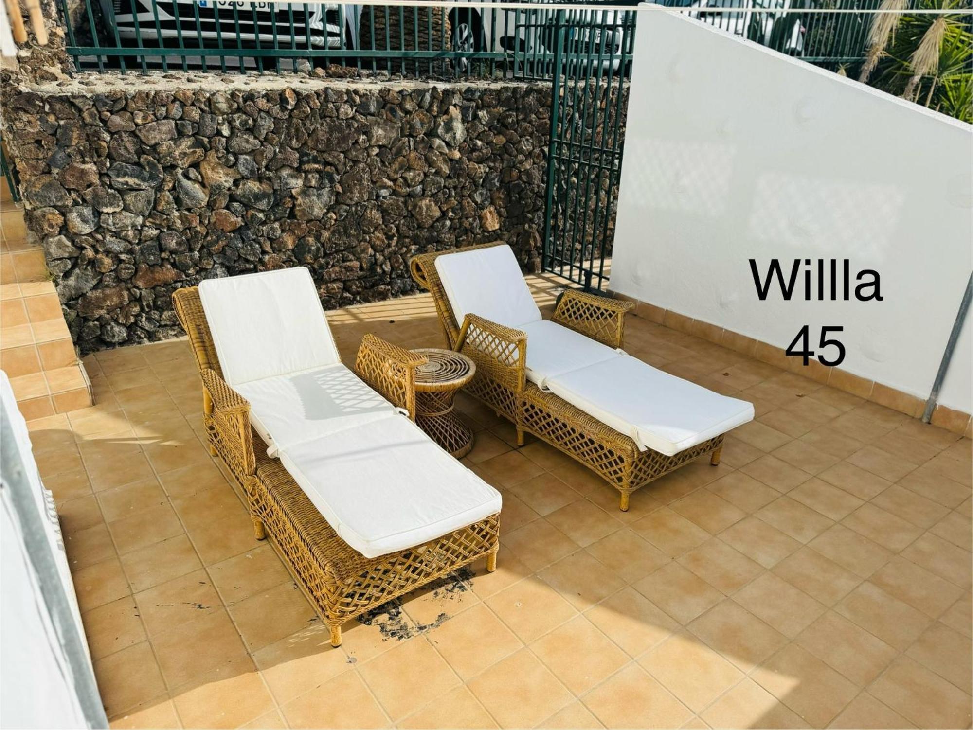 Villa Azure Horizon And Breeze - Panoramic Ocean View And Heated Pool Chayofa エクステリア 写真